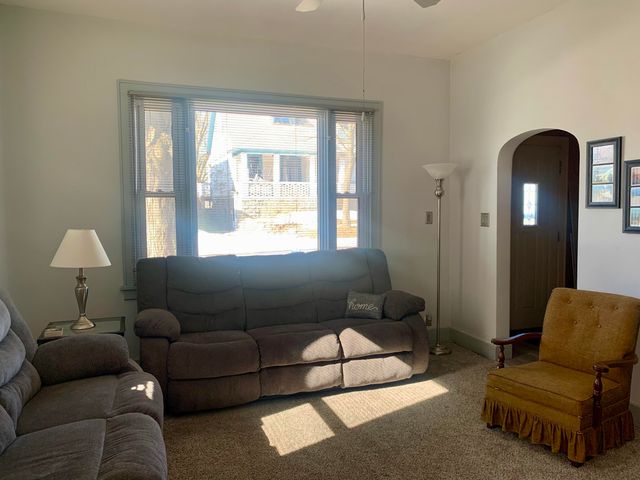 13 Duffy Street, Manistee, MI 49660