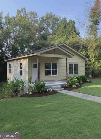 1066 Jessamine Street, Macon, GA 31206