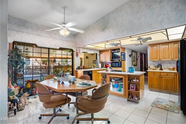 6955 W CALAVAR Road, Peoria, AZ 85381