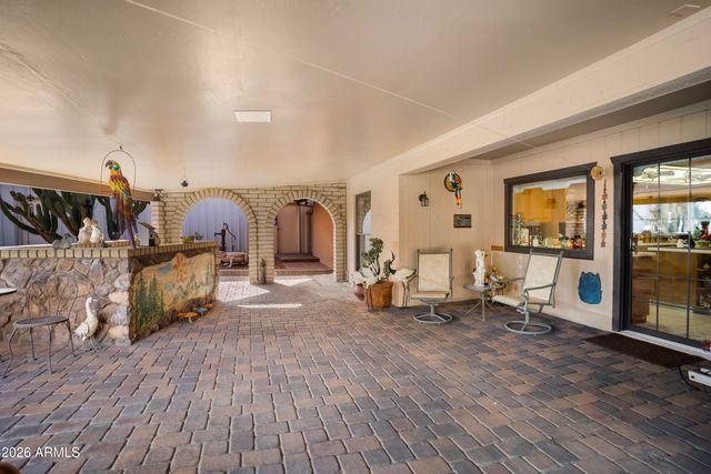 6955 W CALAVAR Road, Peoria, AZ 85381