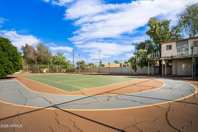 6955 W CALAVAR Road, Peoria, AZ 85381