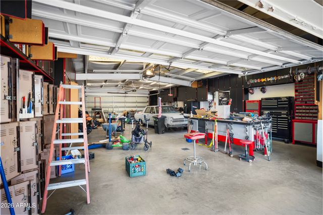 6955 W CALAVAR Road, Peoria, AZ 85381