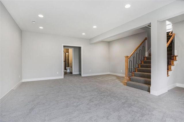 7050 NW Yulich Court, Parkville, MO 64152