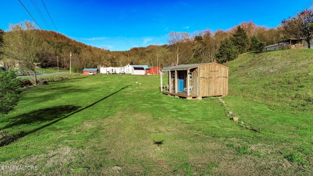 1244 Shady Rest Dr, Newport, TN 37821