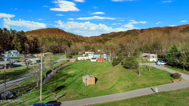 1244 Shady Rest Dr, Newport, TN 37821
