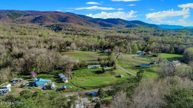 1244 Shady Rest Dr, Newport, TN 37821