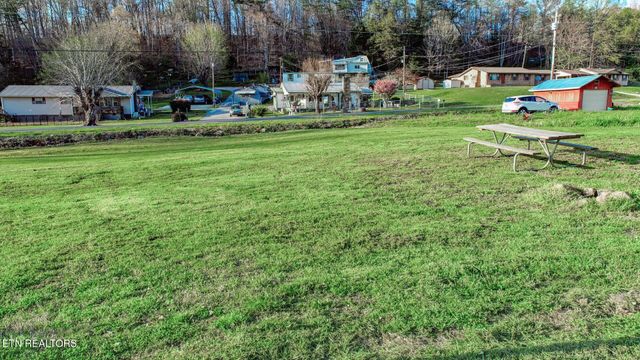 1244 Shady Rest Dr, Newport, TN 37821