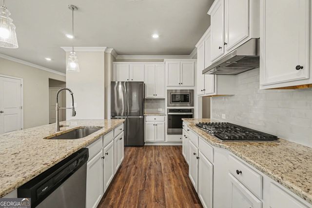 3871 Franks Way, Loganville, GA 30052