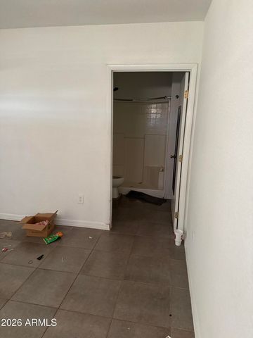 2912 N 50TH Avenue, Phoenix, AZ 85031