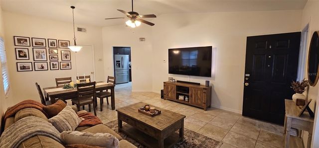 25 N GLENWOOD AVENUE, Orlando, FL 32803