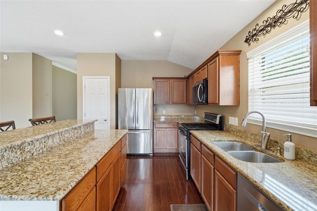 2018 Leisure Lane, League City, TX 77573