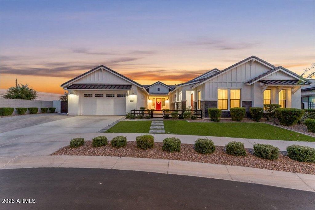 20717 E PUMMELOS Road, Queen Creek, AZ 85142