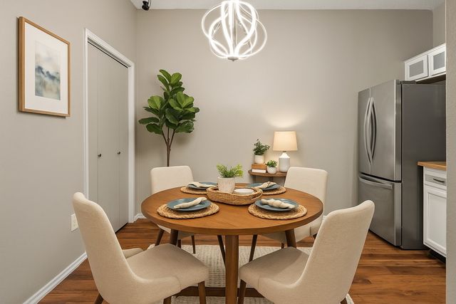 10204 Oak Terrace Circle, Dallas, TX 75227