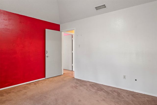 10204 Oak Terrace Circle, Dallas, TX 75227