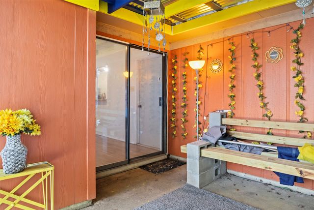 10204 Oak Terrace Circle, Dallas, TX 75227