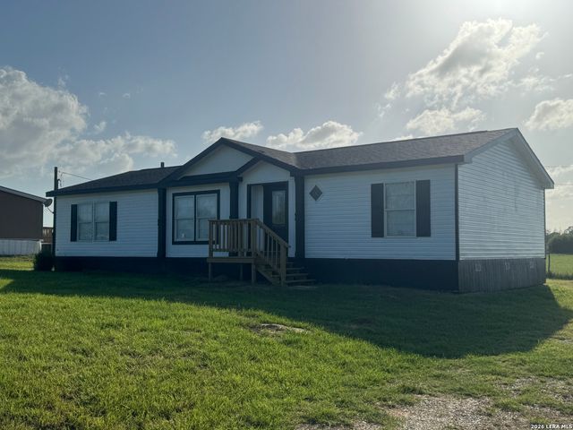 480 Brooks Lane, Poteet, TX 78065