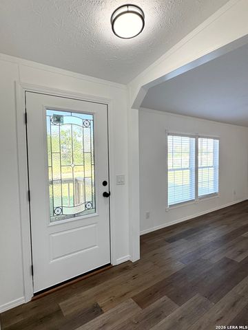 480 Brooks Lane, Poteet, TX 78065