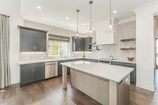 2825 E Beech Tree Drive, Fresno, CA 93730