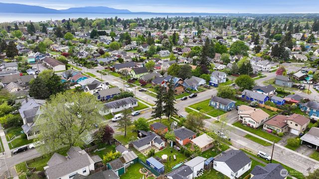1210 Logan Street, Bellingham, WA 98225