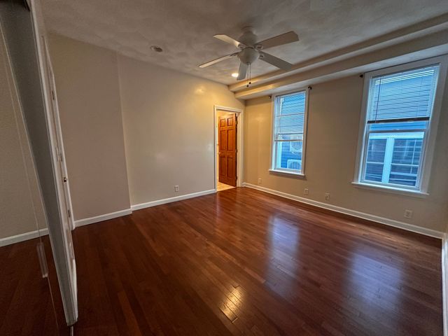 176 Elm 2, Everett, MA 02149