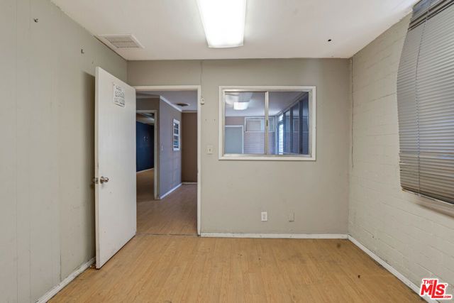 10920 S La Cienega Boulevard, Inglewood, CA 90304