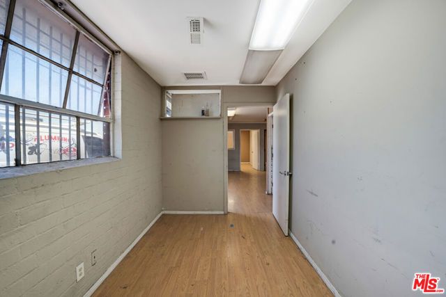 10920 S La Cienega Boulevard, Inglewood, CA 90304