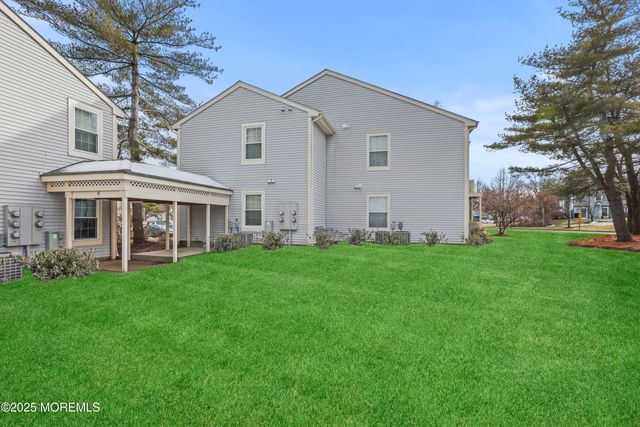 461 Magnolia Court, Howell, NJ 07731
