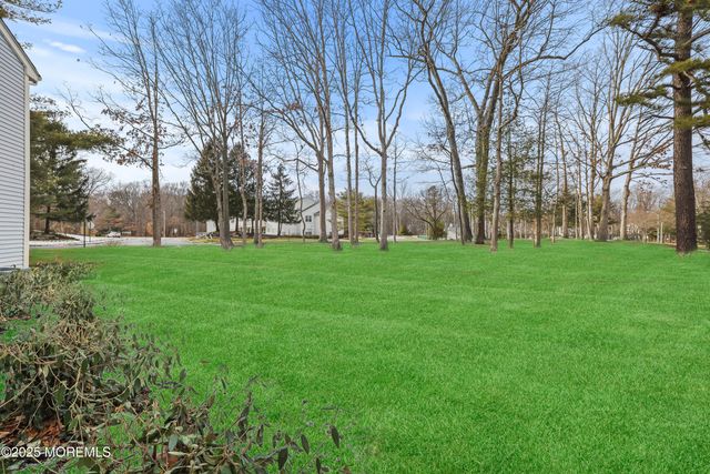 461 Magnolia Court, Howell, NJ 07731