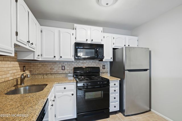 461 Magnolia Court, Howell, NJ 07731