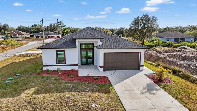2513 69th Street W, Lehigh Acres, FL 33971