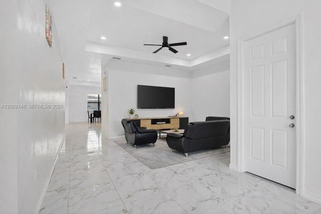 2513 69th Street W, Lehigh Acres, FL 33971