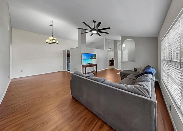 1306 GANGPLANK DRIVE, Valrico, FL 33594