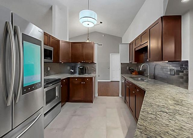 1306 GANGPLANK DRIVE, Valrico, FL 33594