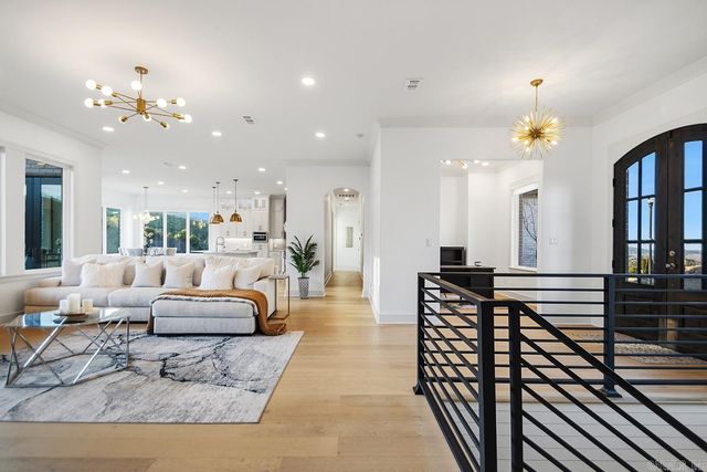 25 Falstone Drive, Little Rock, AR 72223