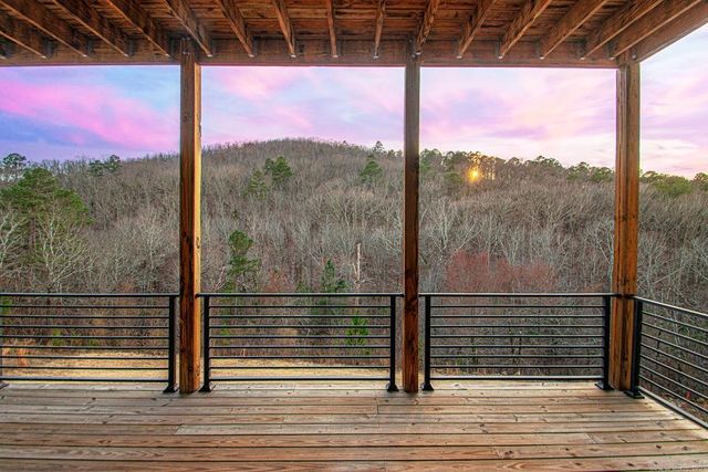 25 Falstone Drive, Little Rock, AR 72223