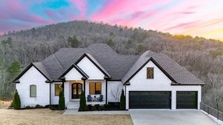 25 Falstone Drive, Little Rock, AR 72223