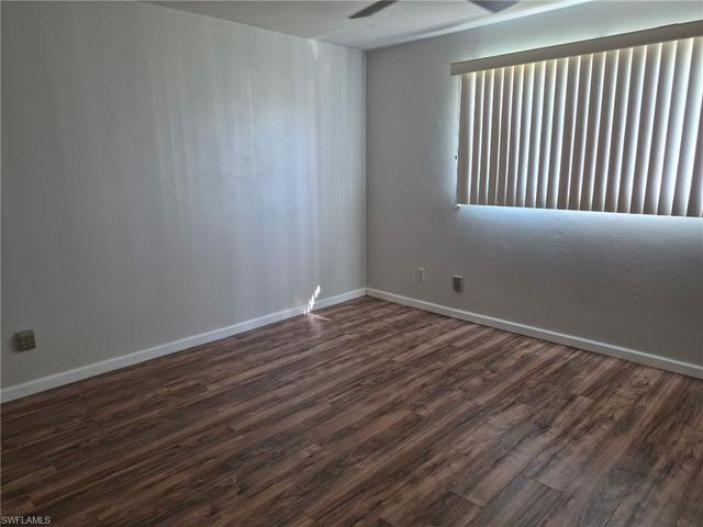9377 Lennex LN, Fort Myers, FL 33919