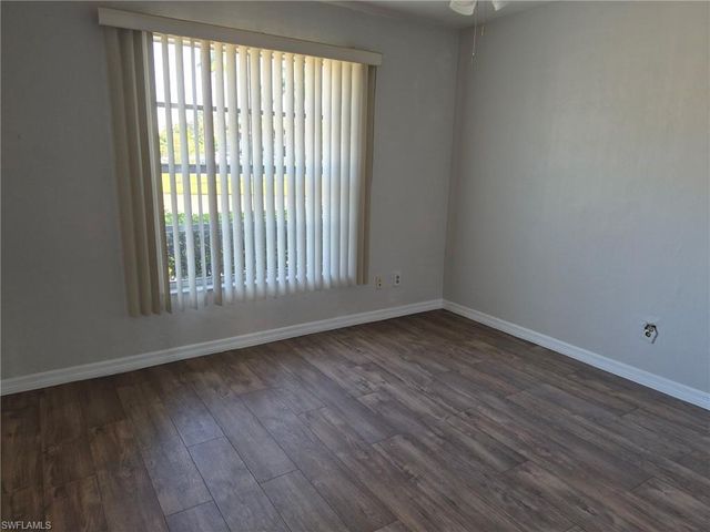 9377 Lennex LN, Fort Myers, FL 33919