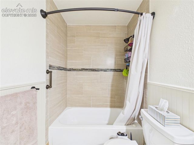 4100 Woodside Lane, Pueblo, CO 81008