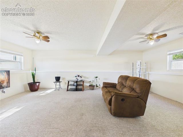 4100 Woodside Lane, Pueblo, CO 81008