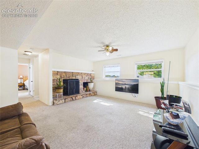 4100 Woodside Lane, Pueblo, CO 81008
