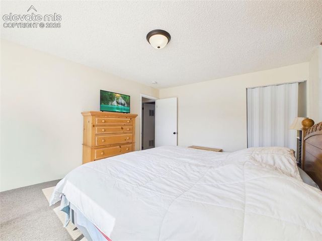 4100 Woodside Lane, Pueblo, CO 81008