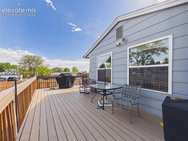 4100 Woodside Lane, Pueblo, CO 81008