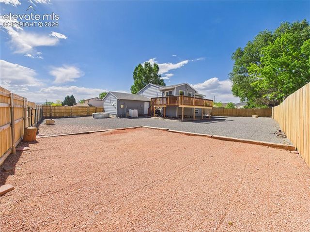 4100 Woodside Lane, Pueblo, CO 81008
