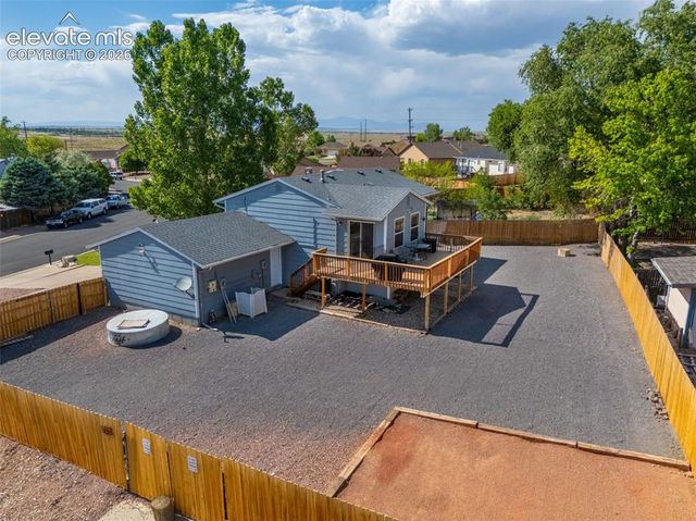 4100 Woodside Lane, Pueblo, CO 81008