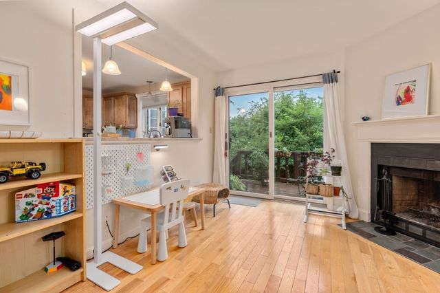 6 Deerfield Court 6, Grafton, MA 01519