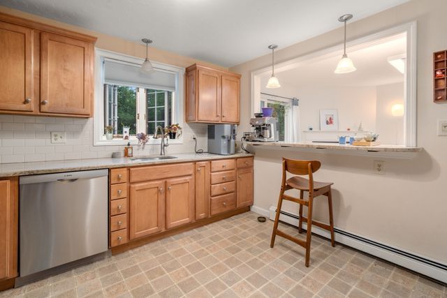6 Deerfield Court 6, Grafton, MA 01519