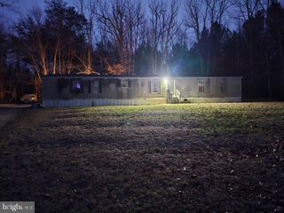 156 FOSTER TRL, Louisa, VA 23093