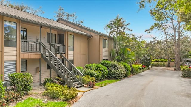 1707 PELICAN COVE ROAD GL351, Sarasota, FL 34231