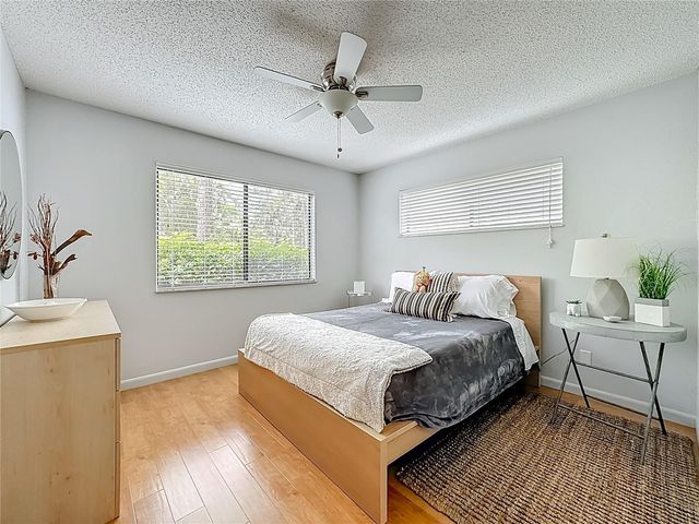 1707 PELICAN COVE ROAD GL351, Sarasota, FL 34231